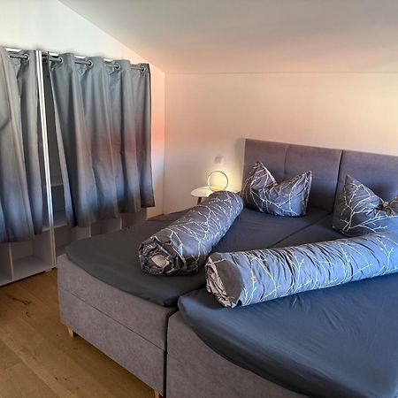 Ferienwohnung Stadtplatz 28 Tittmoning Burghausen Salzburg Familie Buitenkant foto